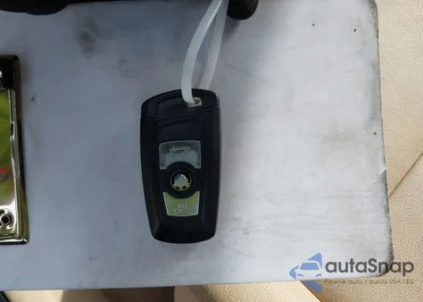 2015 BMW 328I z USA, uszkodzony, nr VIN WBA3A5G5XFNS90927